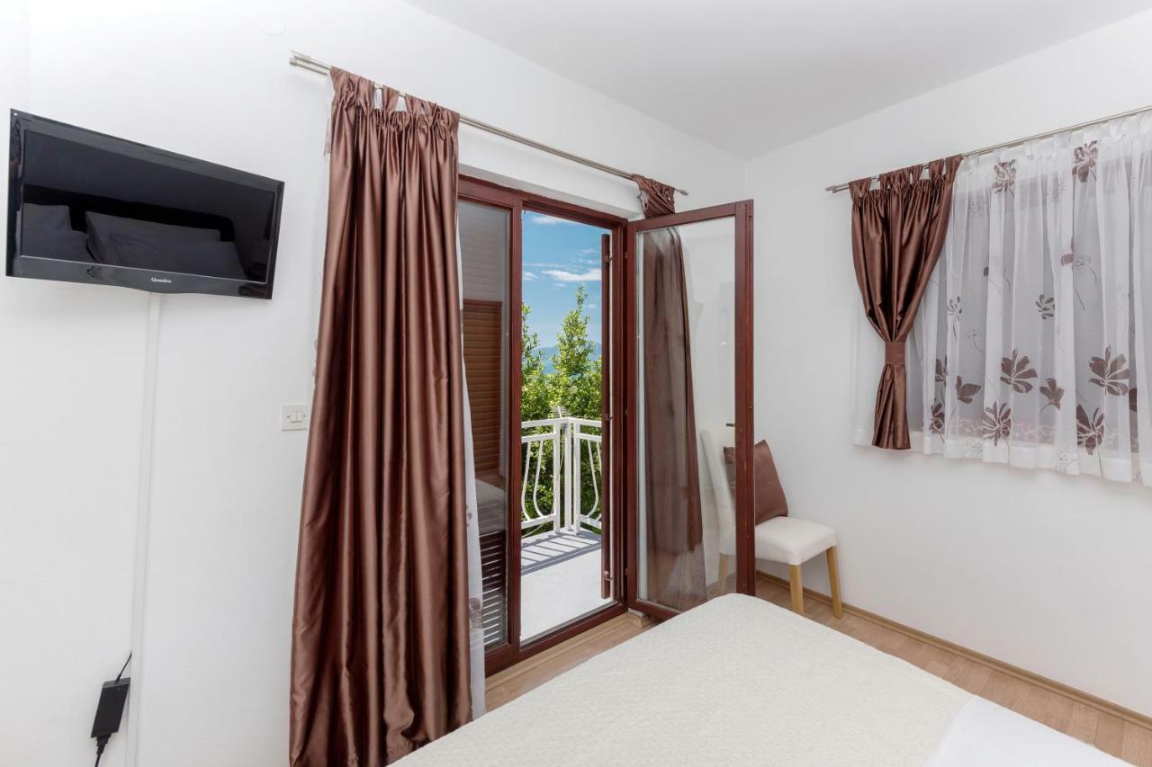 Apartmani Zara & Maris Gradac  Luaran gambar